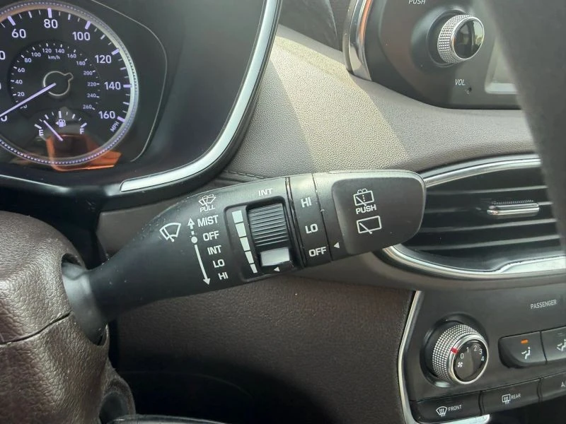 2019 Hyundai Santa Fe - Image 12 of 12