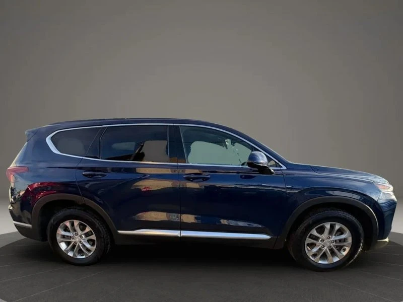 2019 Hyundai Santa Fe - Image 4 of 12