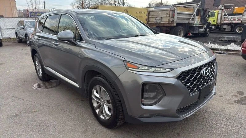 2019 Hyundai Santa Fe - Image 3 of 12