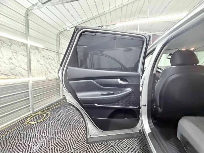 2019 Hyundai Santa Fe - Image 12 of 12
