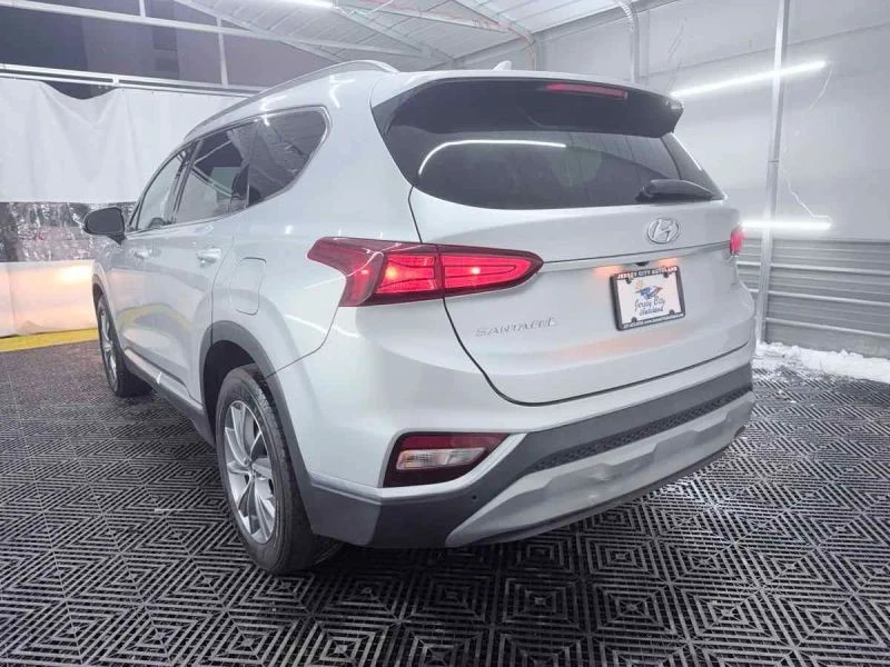 2019 Hyundai Santa Fe - Image 5 of 12