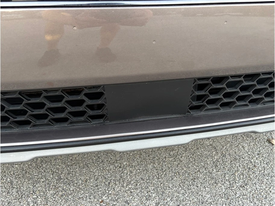 2019 Hyundai Santa Fe - Image 14 of 21