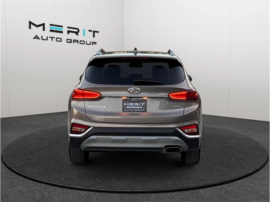 2019 Hyundai Santa Fe - Image 8 of 21