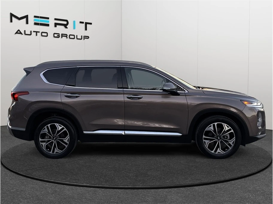2019 Hyundai Santa Fe - Image 10 of 21