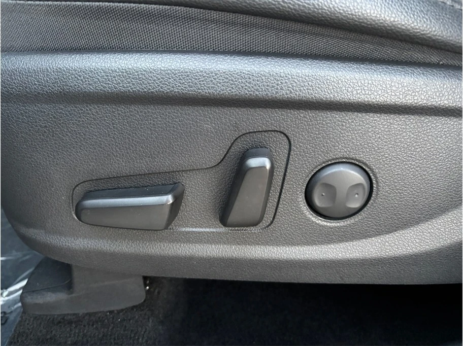 2019 Hyundai Santa Fe - Image 21 of 21