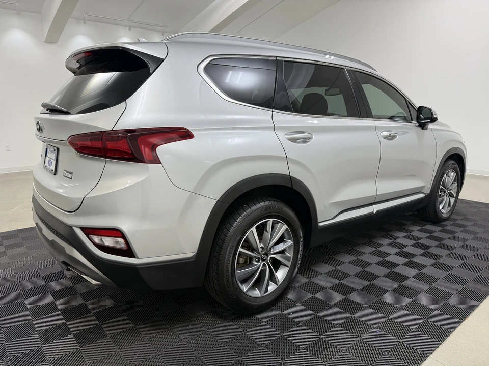 2019 Hyundai Santa Fe - Image 7 of 12