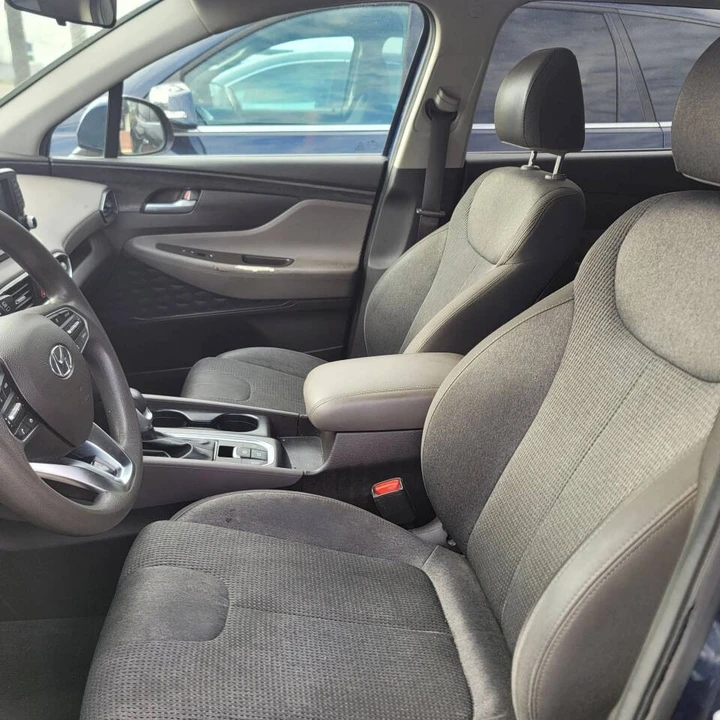 2019 Hyundai Santa Fe - Image 5 of 12