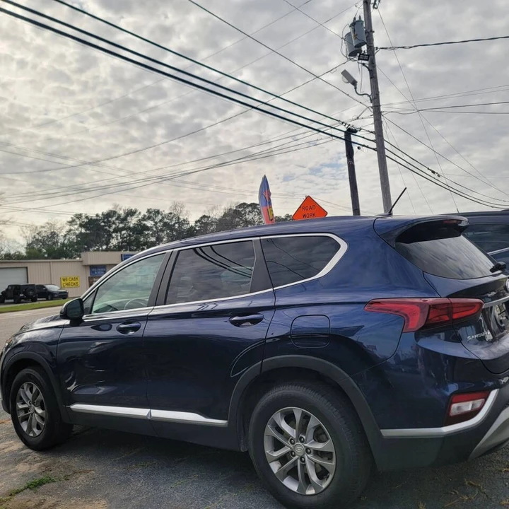 2019 Hyundai Santa Fe - Image 3 of 12