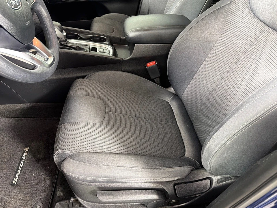 2019 Hyundai Santa Fe - Image 12 of 12