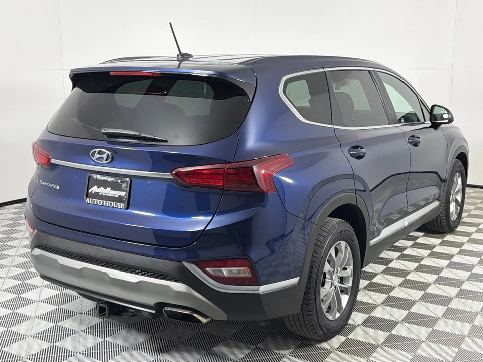 2019 Hyundai Santa Fe - Image 5 of 12
