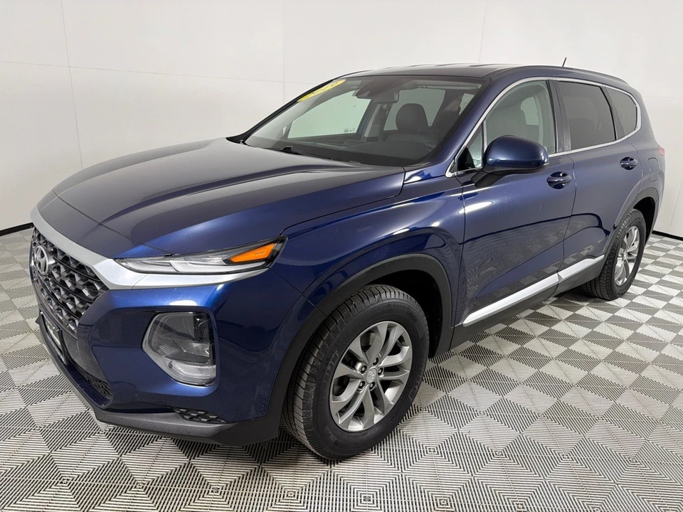 2019 Hyundai Santa Fe - Image 9 of 12