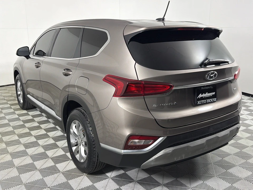 2019 Hyundai Santa Fe - Image 7 of 21