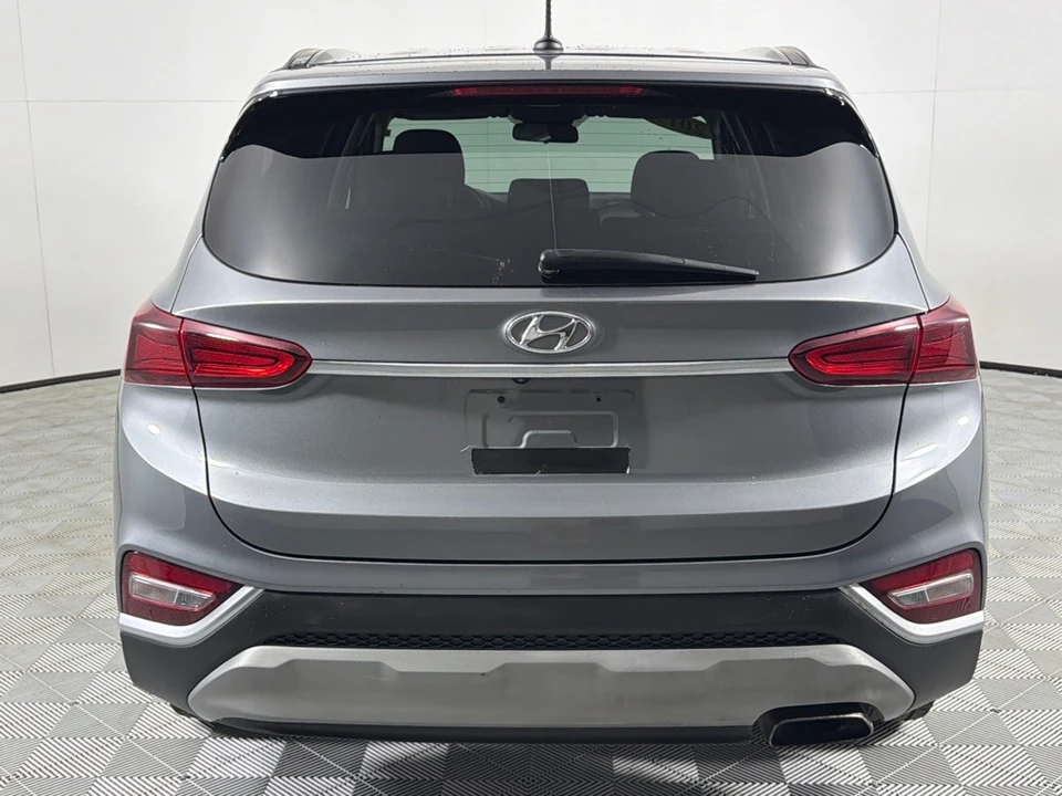 2019 Hyundai Santa Fe - Image 6 of 12