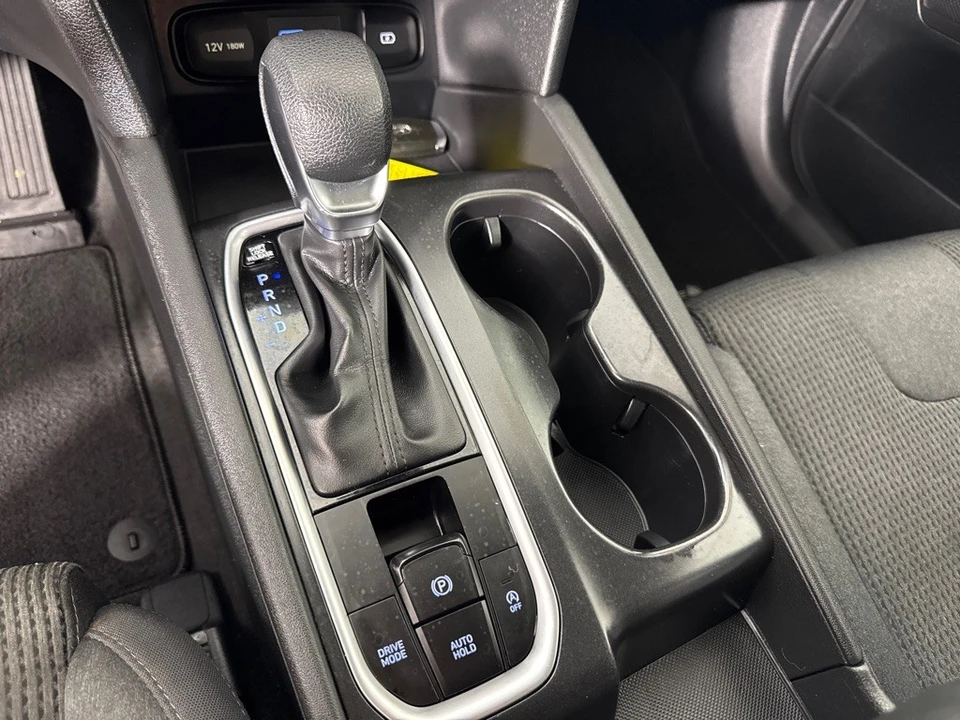 2019 Hyundai Santa Fe - Image 20 of 21
