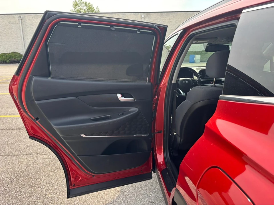 2019 Hyundai Santa Fe - Image 15 of 21