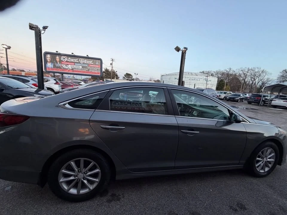 2019 Hyundai Sonata - Image 6 of 20
