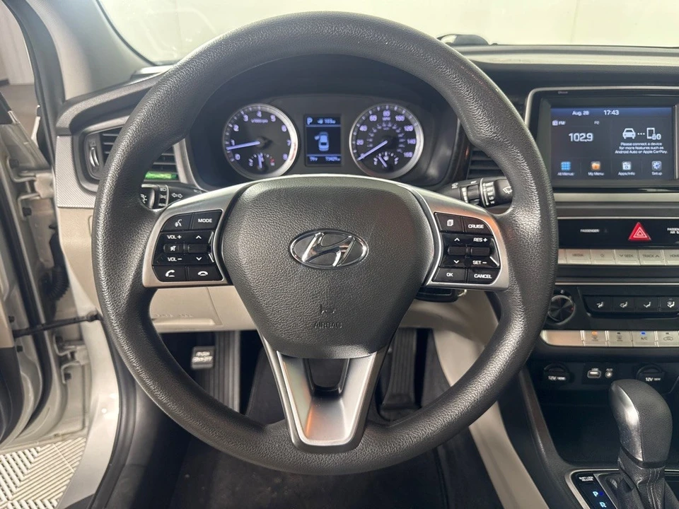 2019 Hyundai Sonata - Image 16 of 21