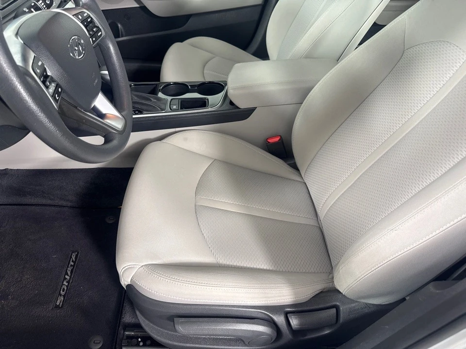 2019 Hyundai Sonata - Image 13 of 21