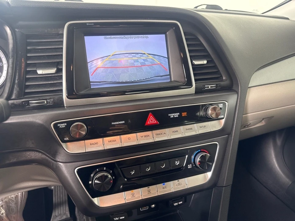 2019 Hyundai Sonata - Image 17 of 21