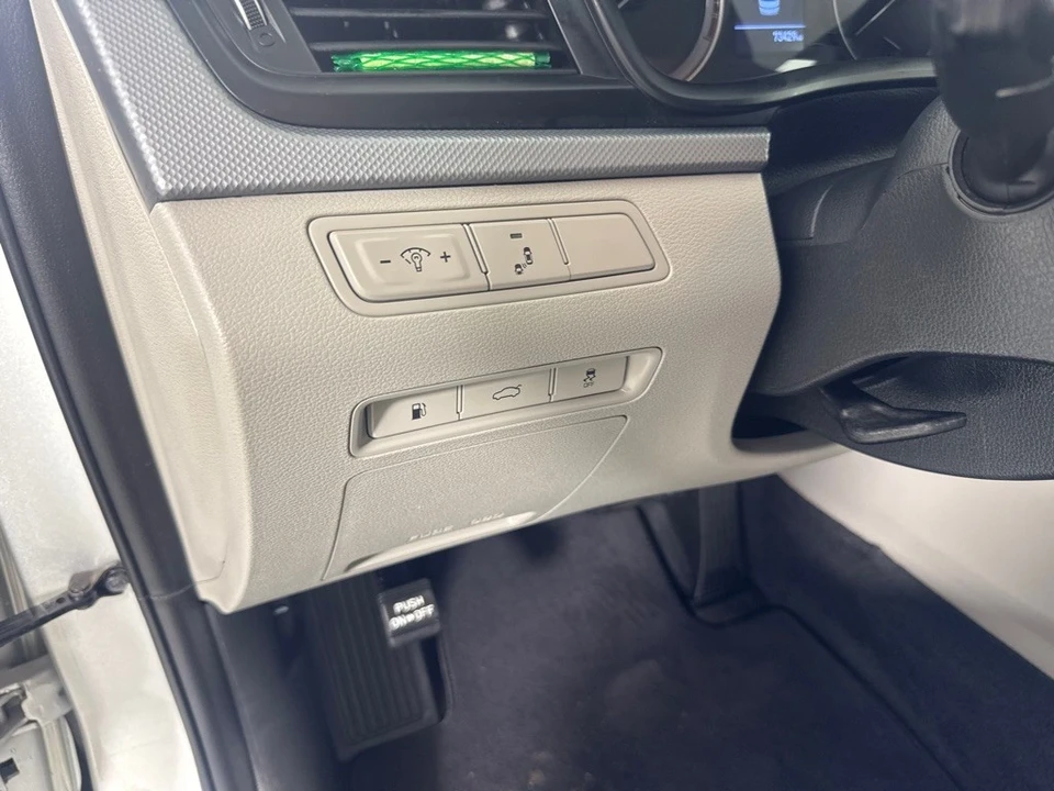2019 Hyundai Sonata - Image 15 of 21