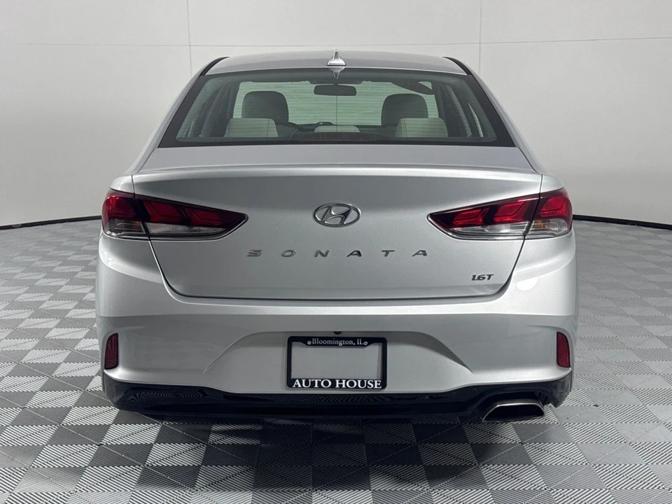 2019 Hyundai Sonata - Image 6 of 12