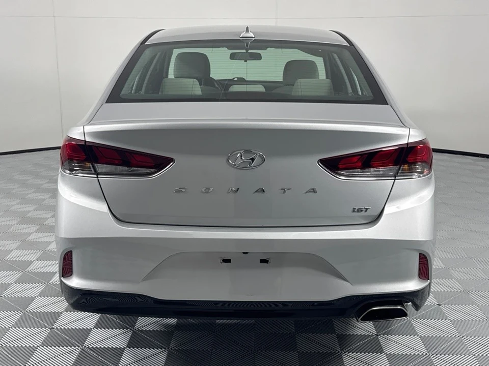 2019 Hyundai Sonata - Image 6 of 12