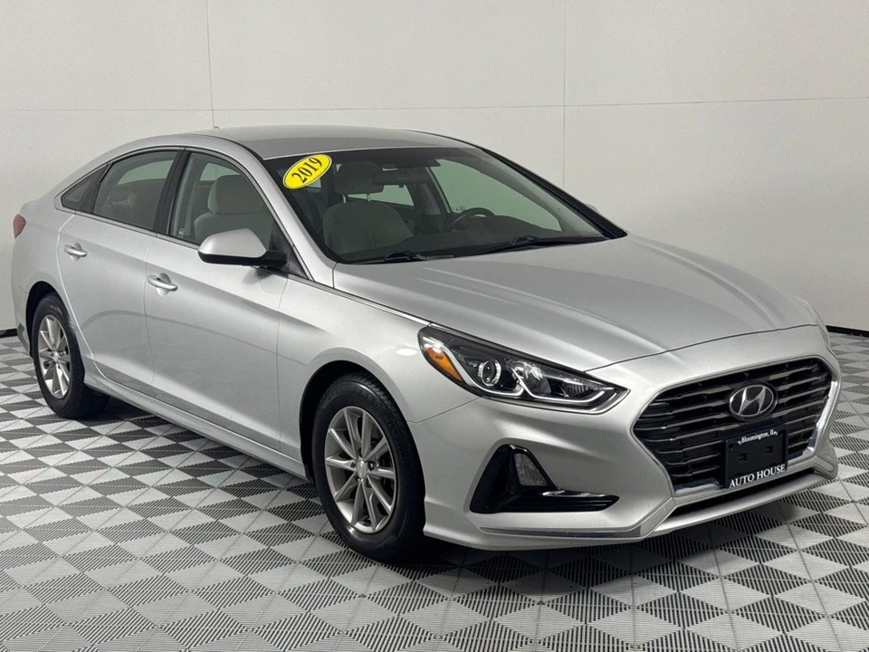 2019 Hyundai Sonata - Image 3 of 12