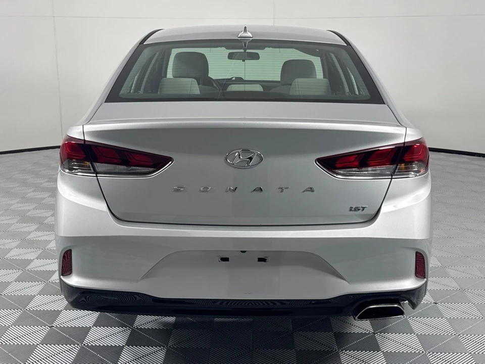 2019 Hyundai Sonata - Image 6 of 12