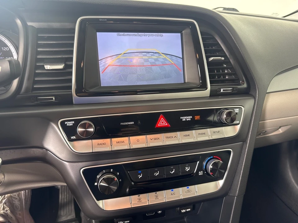 2019 Hyundai Sonata - Image 19 of 21