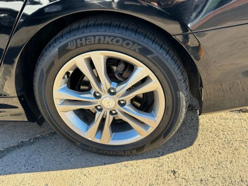 2019 Hyundai Sonata - Image 11 of 12