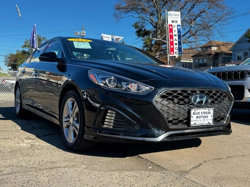 2019 Hyundai Sonata - Image 6 of 12