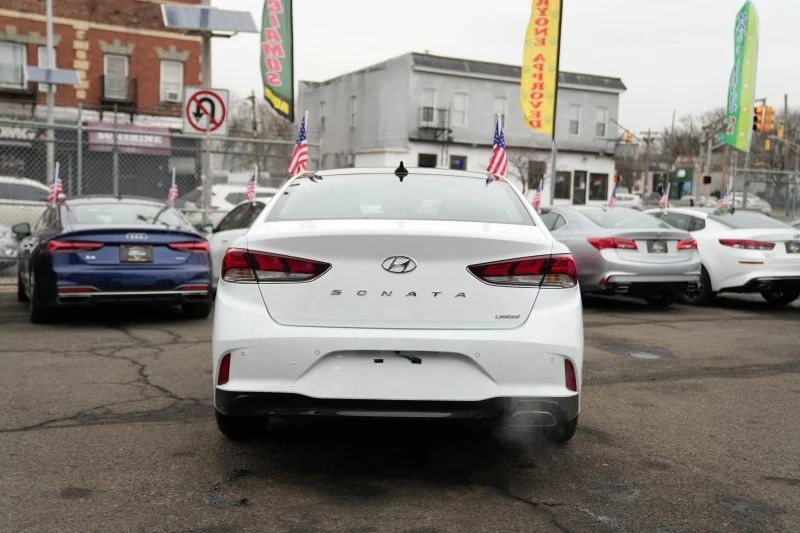 2019 Hyundai Sonata - Image 7 of 12