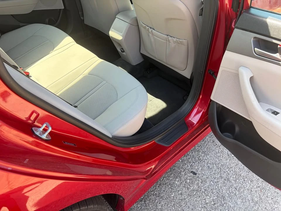 2019 Hyundai Sonata - Image 7 of 14
