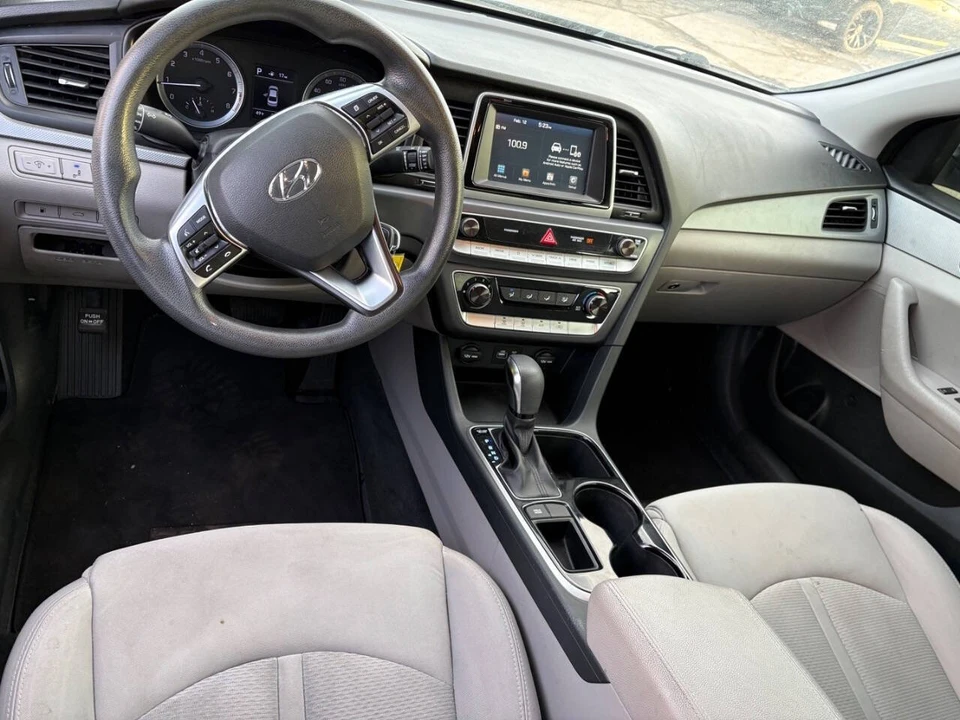 2019 Hyundai Sonata - Image 9 of 12