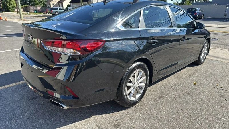 2019 Hyundai Sonata - Image 5 of 12