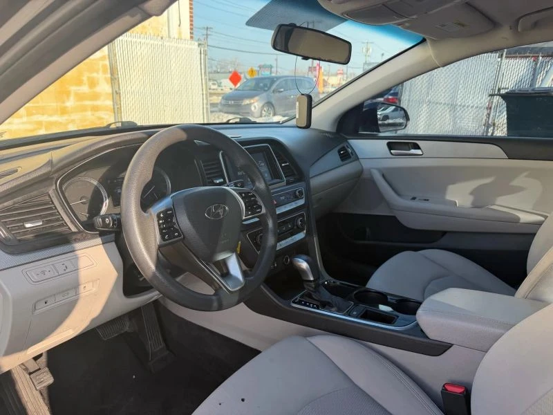 2019 Hyundai Sonata - Image 10 of 12