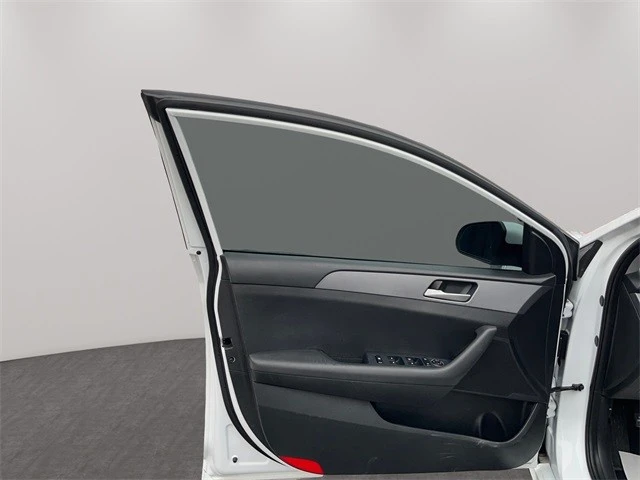 2019 Hyundai Sonata - Image 11 of 12