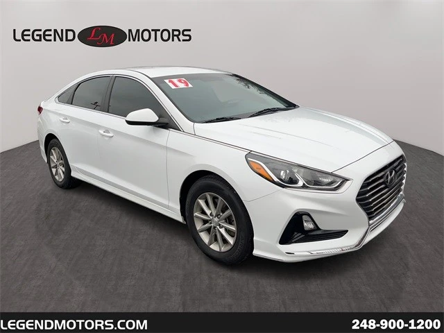 2019 Hyundai Sonata - Image 2 of 12
