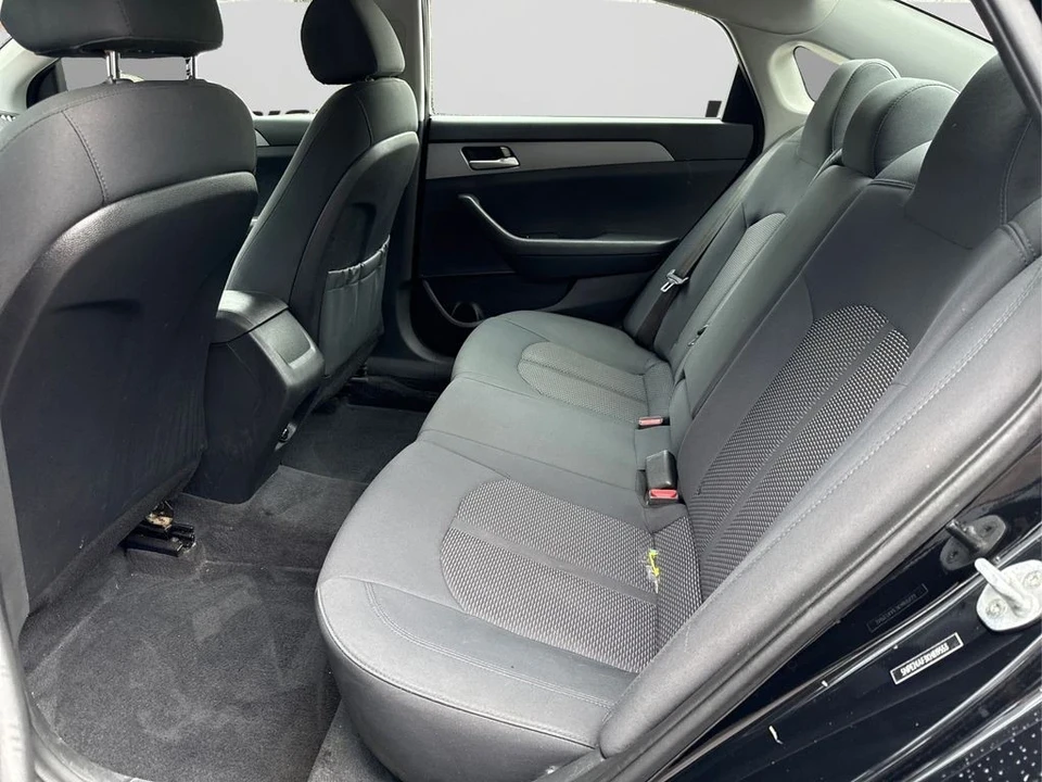 2019 Hyundai Sonata - Image 10 of 12