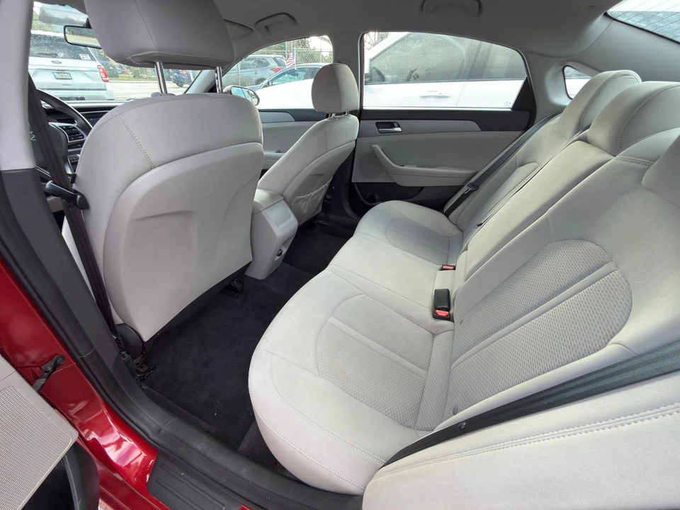 2019 Hyundai Sonata - Image 10 of 11