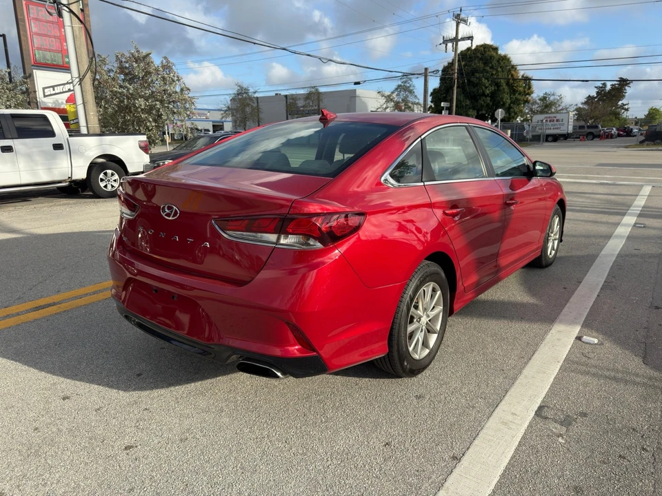 2019 Hyundai Sonata - Image 4 of 11