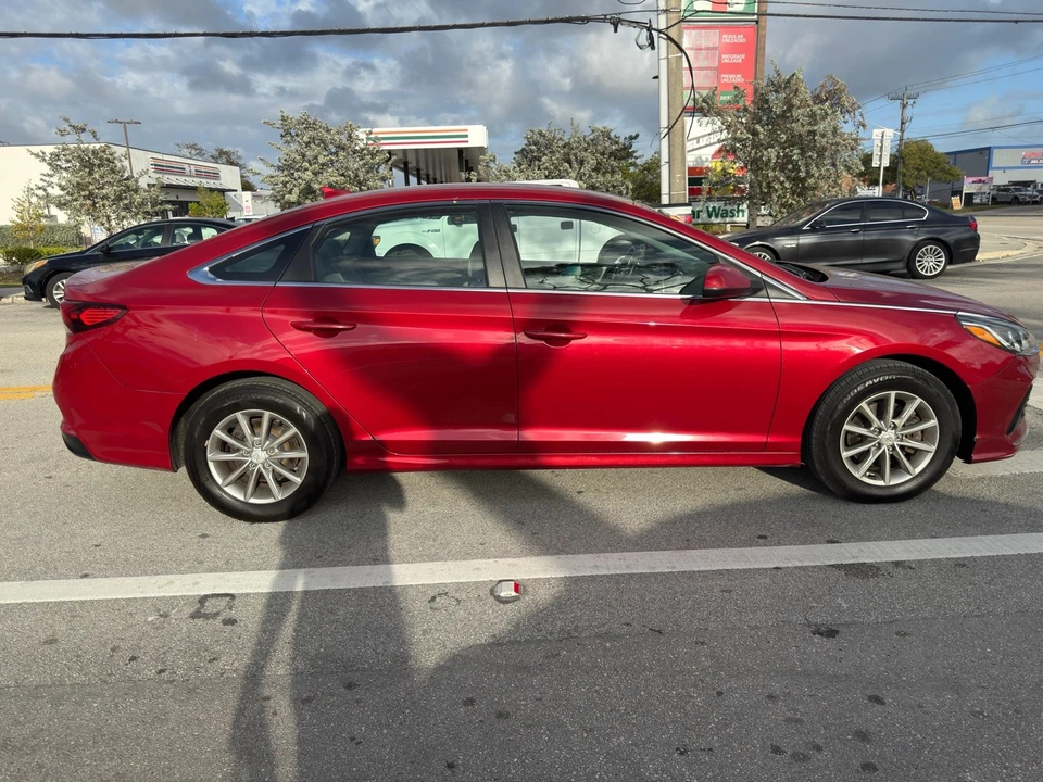 2019 Hyundai Sonata - Image 7 of 11