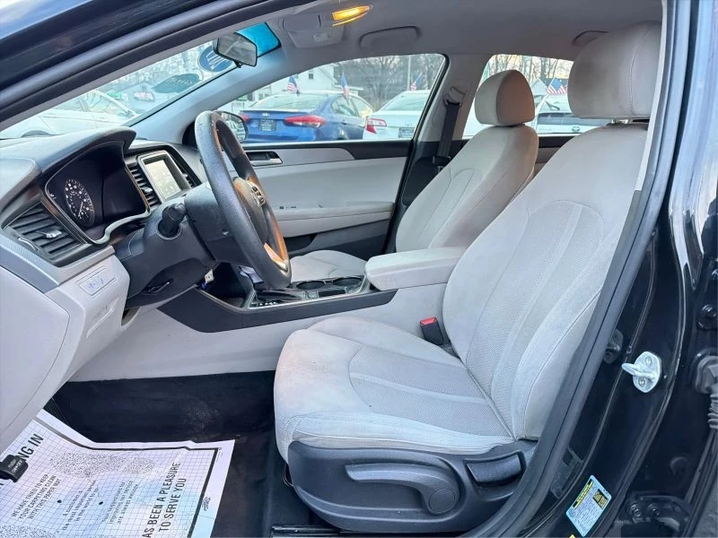 2019 Hyundai Sonata - Image 9 of 12