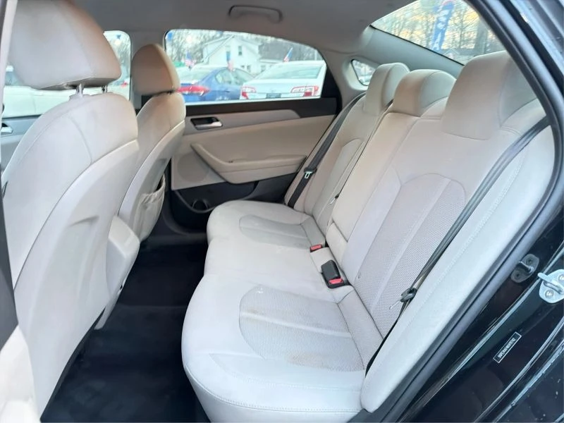 2019 Hyundai Sonata - Image 10 of 12