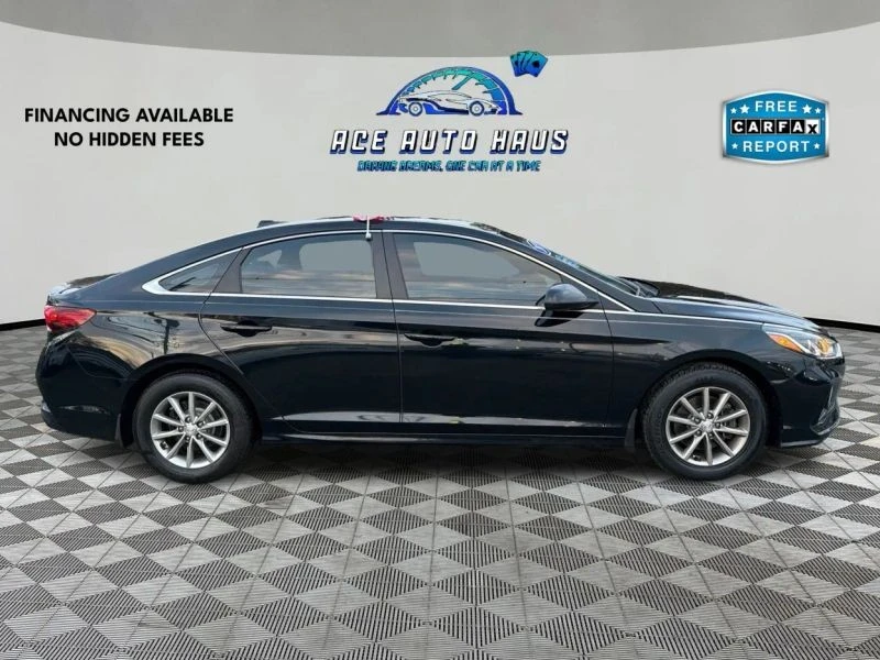 2019 Hyundai Sonata - Image 8 of 12