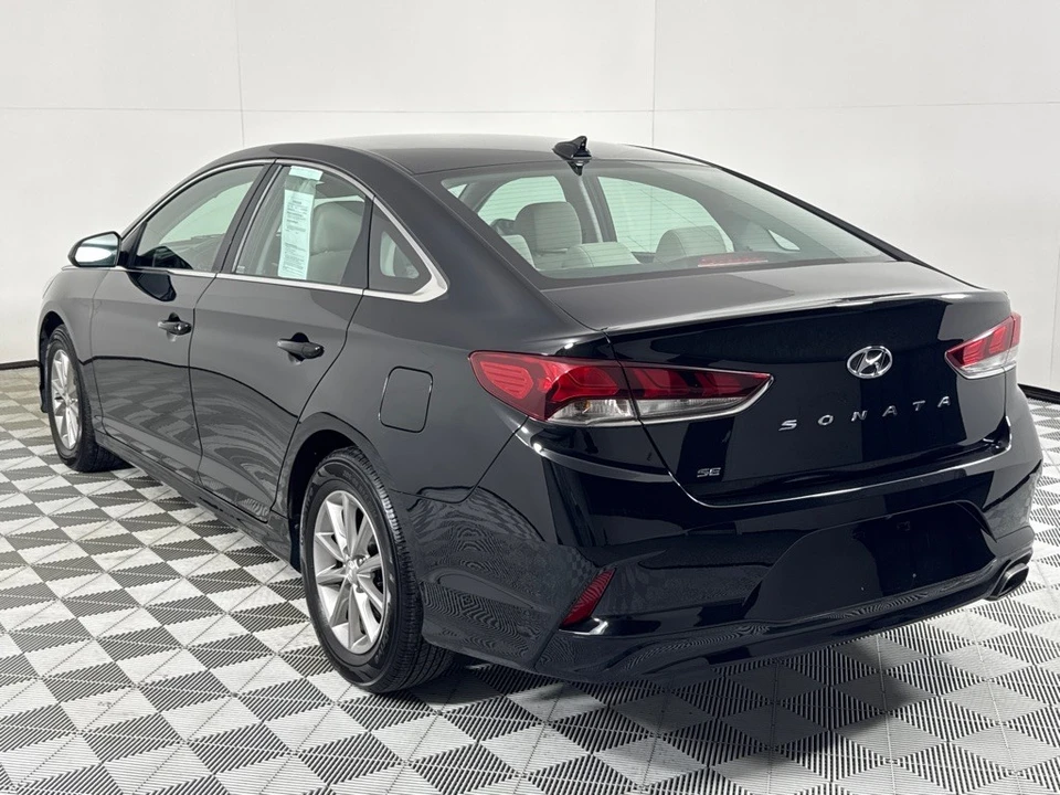 2019 Hyundai Sonata - Image 7 of 12