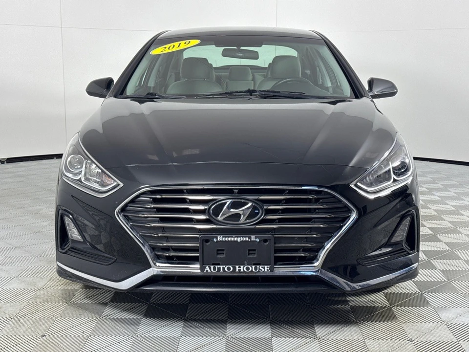 2019 Hyundai Sonata - Image 11 of 12