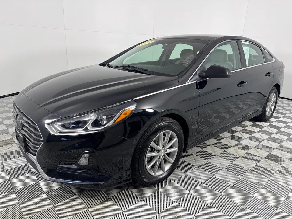 2019 Hyundai Sonata - Image 9 of 12
