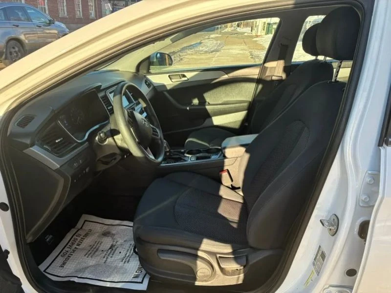 2019 Hyundai Sonata - Image 10 of 12