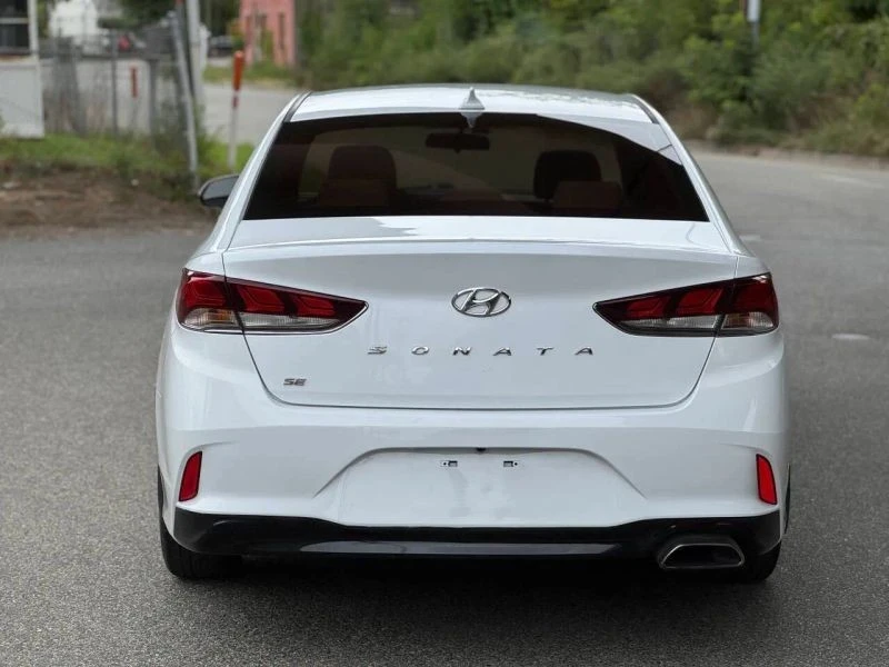 2019 Hyundai Sonata - Image 7 of 12
